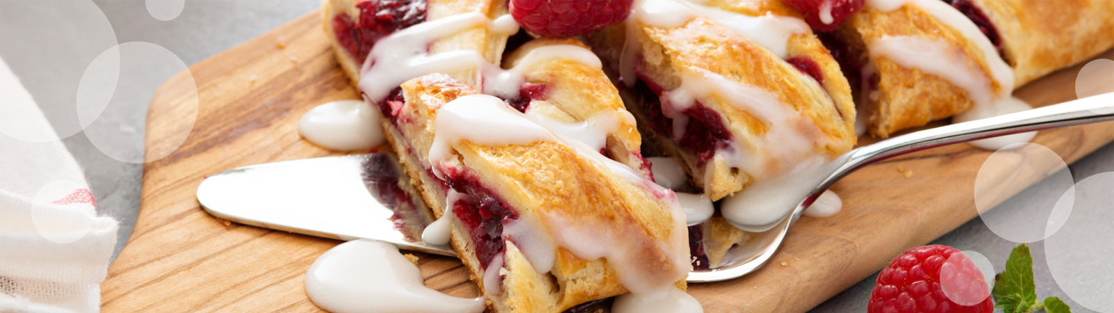 danish pastry with icing