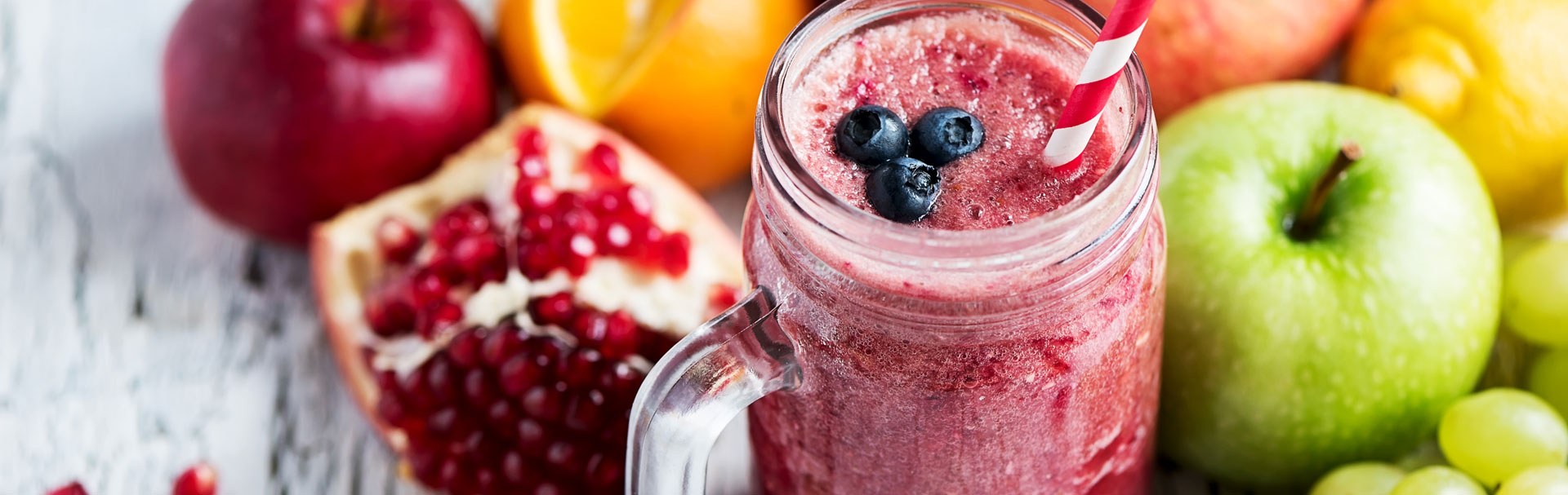 smoothie jar with blueberry and fruit